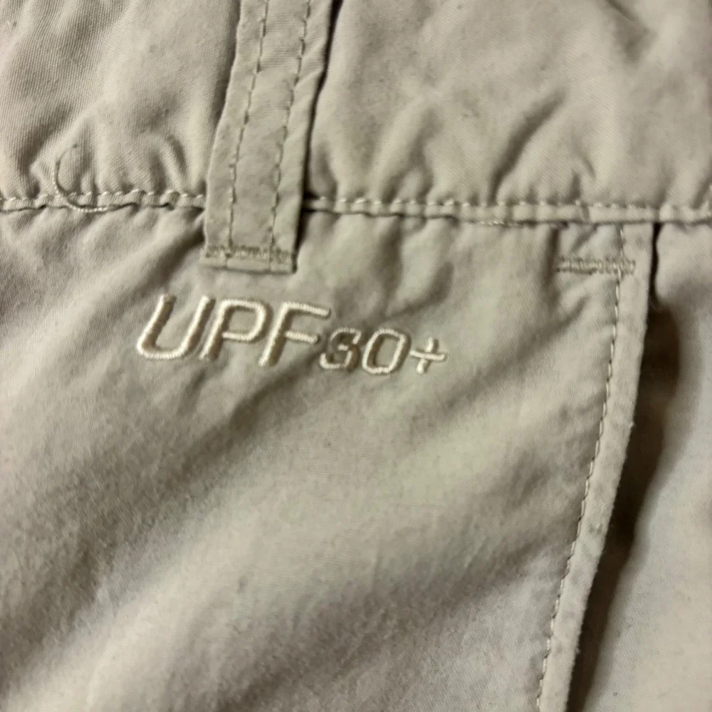 Columbia PFG Women Beige Fishing Hiking Shorts UPF 30+ FL8016 Size Medium - Picture 2 of 6